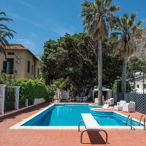 2* Couette-café Liberty Sul Mare